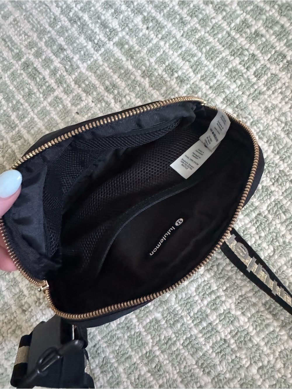 lululemon athletica Black Belt Bag with Branded Strap - Picture 2 of 3